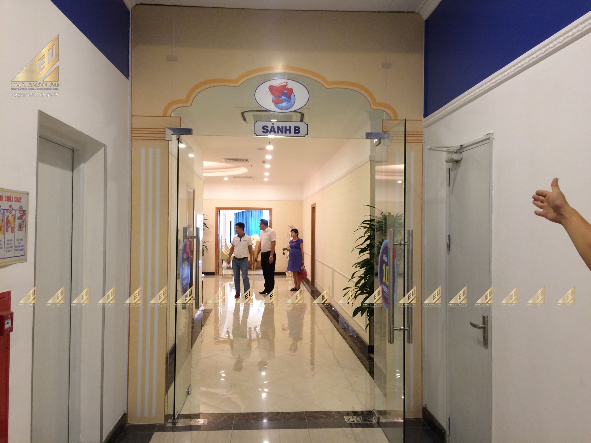 Thi công hoàn thiện nhà hàng "Thế giới hải sản" - Mễ Trì 